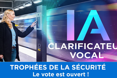 Commend IA Clarificateur Vocal: Trophées Sécurité Femme utilisant un interphone Commend dans un métro, avec texte 'IA Clarificateur Vocal'.